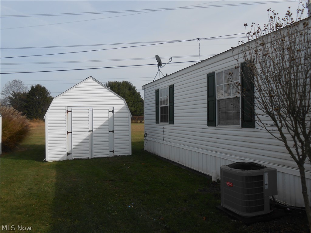 18592 Edwards Road, Unit 294 Doylestown, OH 44230 - Photo 3 of 17 Shed