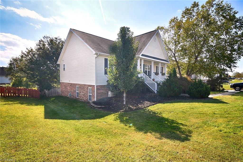 6044 Old Plank Road High Point, NC 27265 - Photo 3 of 34 Gallery Image 3