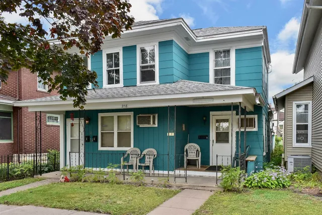 $189,000 | 218 East 5th Street, Winona, MN 55987