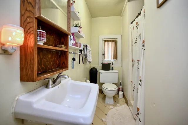 $189,000 | 218 East 5th Street, Winona, MN 55987