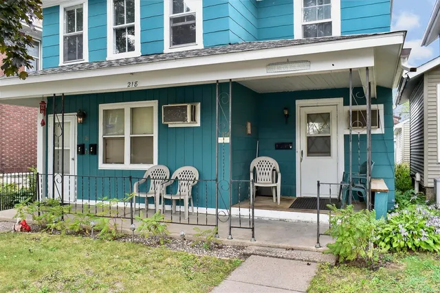 $189,000 | 218 East 5th Street, Winona, MN 55987