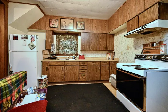 $189,000 | 218 East 5th Street, Winona, MN 55987