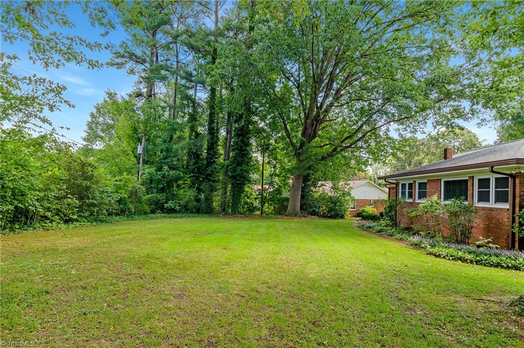1420 Coventry Road High Point, NC 27262 - Photo 30 of 30 Gallery Image 30