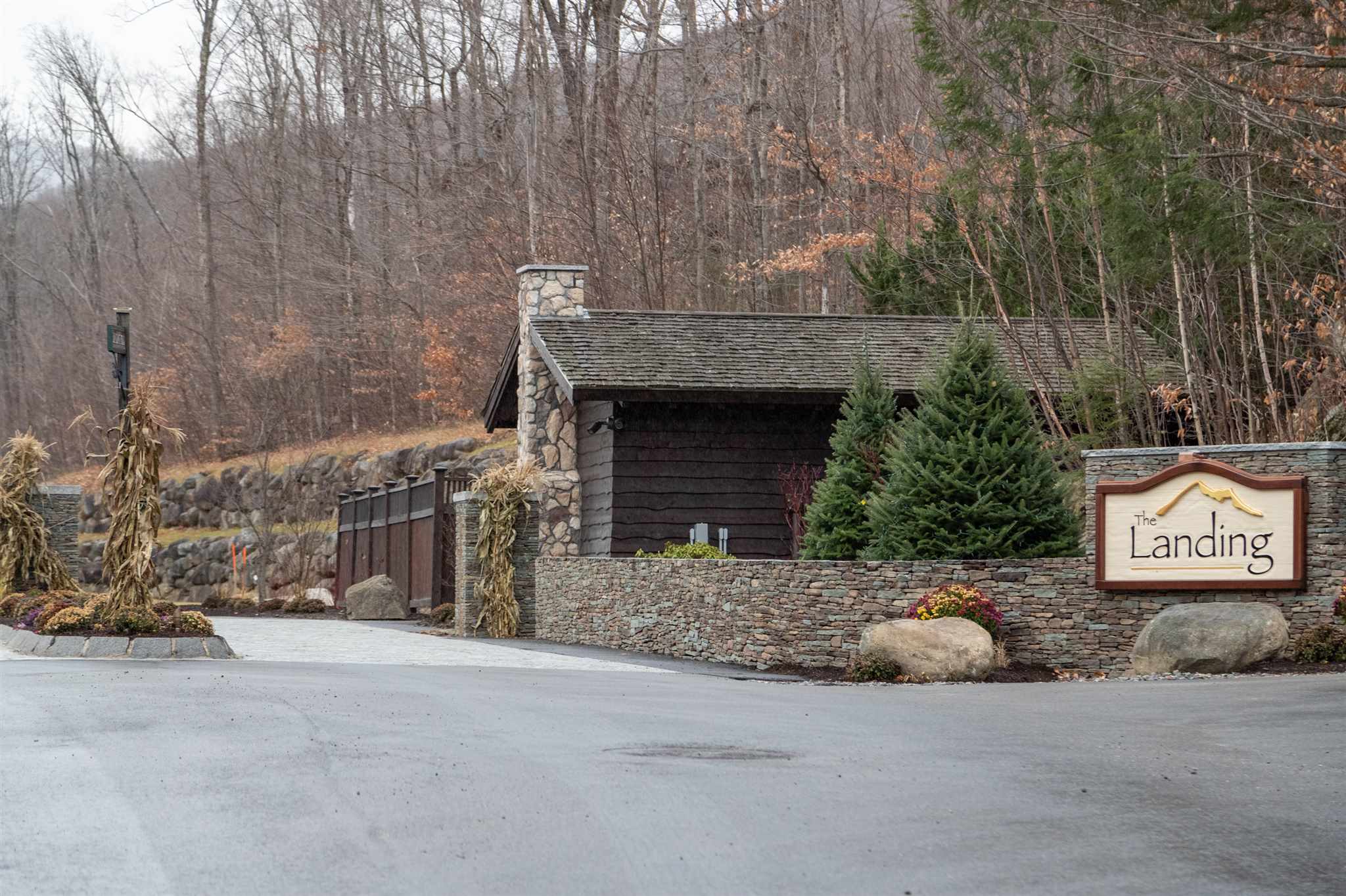 7 Buck Road, Unit 7 Lincoln, NH 03251 - Photo 2 of 17 Gallery Image 2