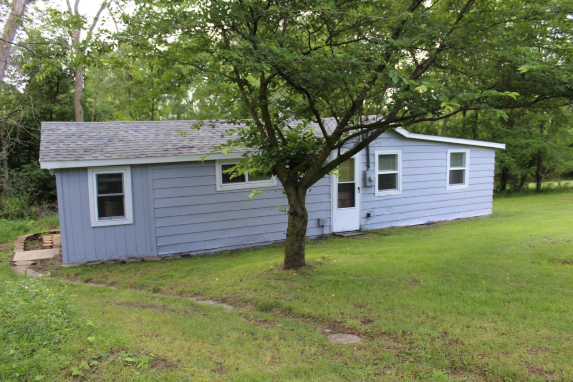 2735 Marion Road Jackson, MI 49201 - Photo 16 of 18 IMG_3919