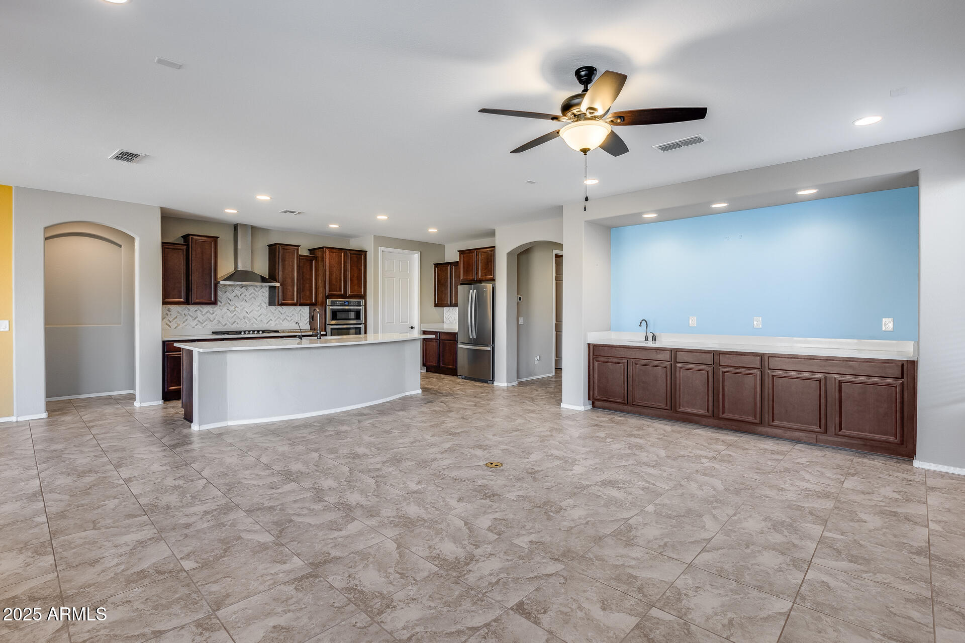8060 West Cinder Brook Way Florence, AZ 85132 - Photo 3 of 41 22