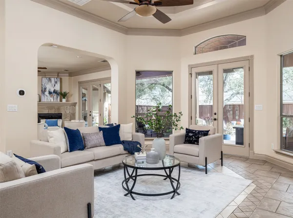 $949,500 | 139 Ware Drive, Buda, TX 78610