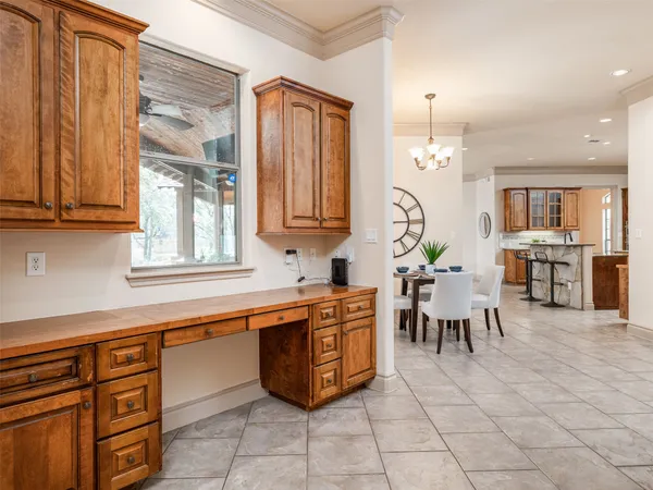 $949,500 | 139 Ware Drive, Buda, TX 78610