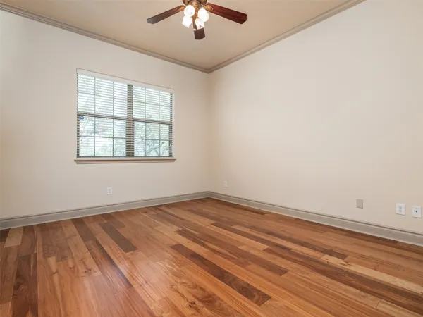 $949,500 | 139 Ware Drive, Buda, TX 78610