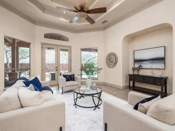 $949,500 | 139 Ware Drive, Buda, TX 78610