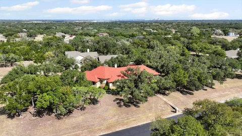 $949,500 | 139 Ware Drive, Buda, TX 78610