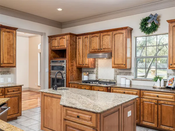 $949,500 | 139 Ware Drive, Buda, TX 78610