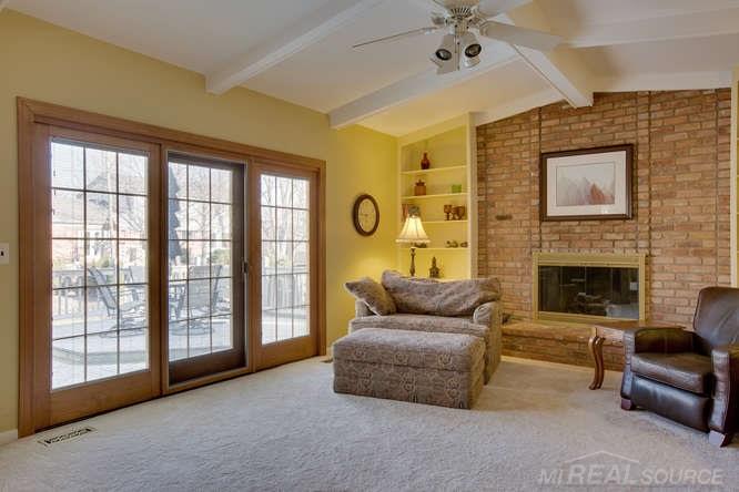 560 Pinehurst Drive Rochester, MI 48309 - Photo 13 of 31 31235507-12.JPG