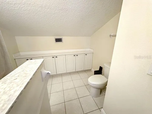 $3,200 | 13634 Lake Point Drive South, Clearwater, FL 33762