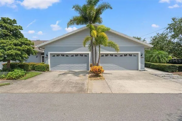 $3,200 | 13634 Lake Point Drive South, Clearwater, FL 33762