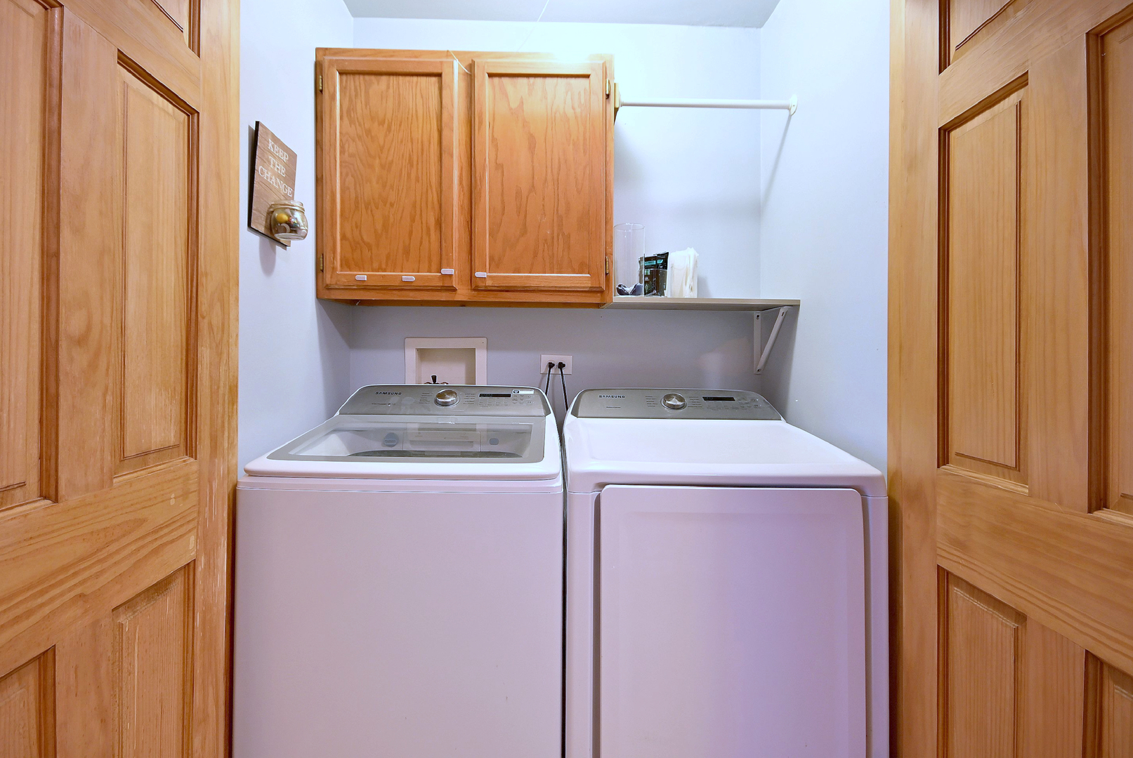 1495 East Algonquin Road Des Plaines, IL 60016 - Photo 28 of 41 a utility room with dryer and washer