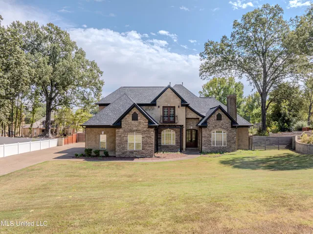 $520,000 | 2615 Pimberton Cove, Southaven, MS 38672