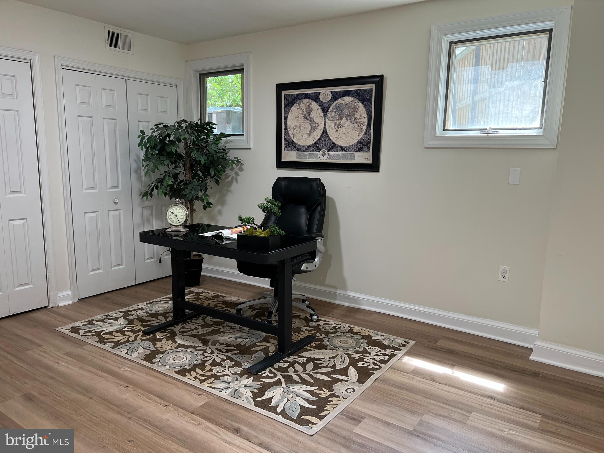 1408 Foxhall Road Northwest Washington, DC 20007 - Photo 32 of 43