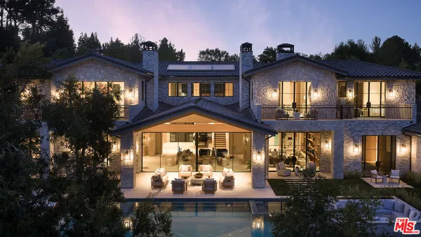 $19,950,000 | 5544 Hoback Glen Road, Hidden Hills, CA 91302