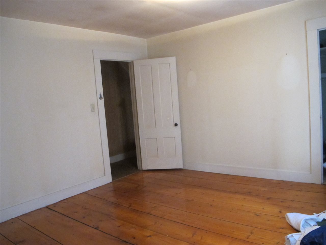 22 Chestnut Street Rochester, NH 03867 - Photo 14 of 25