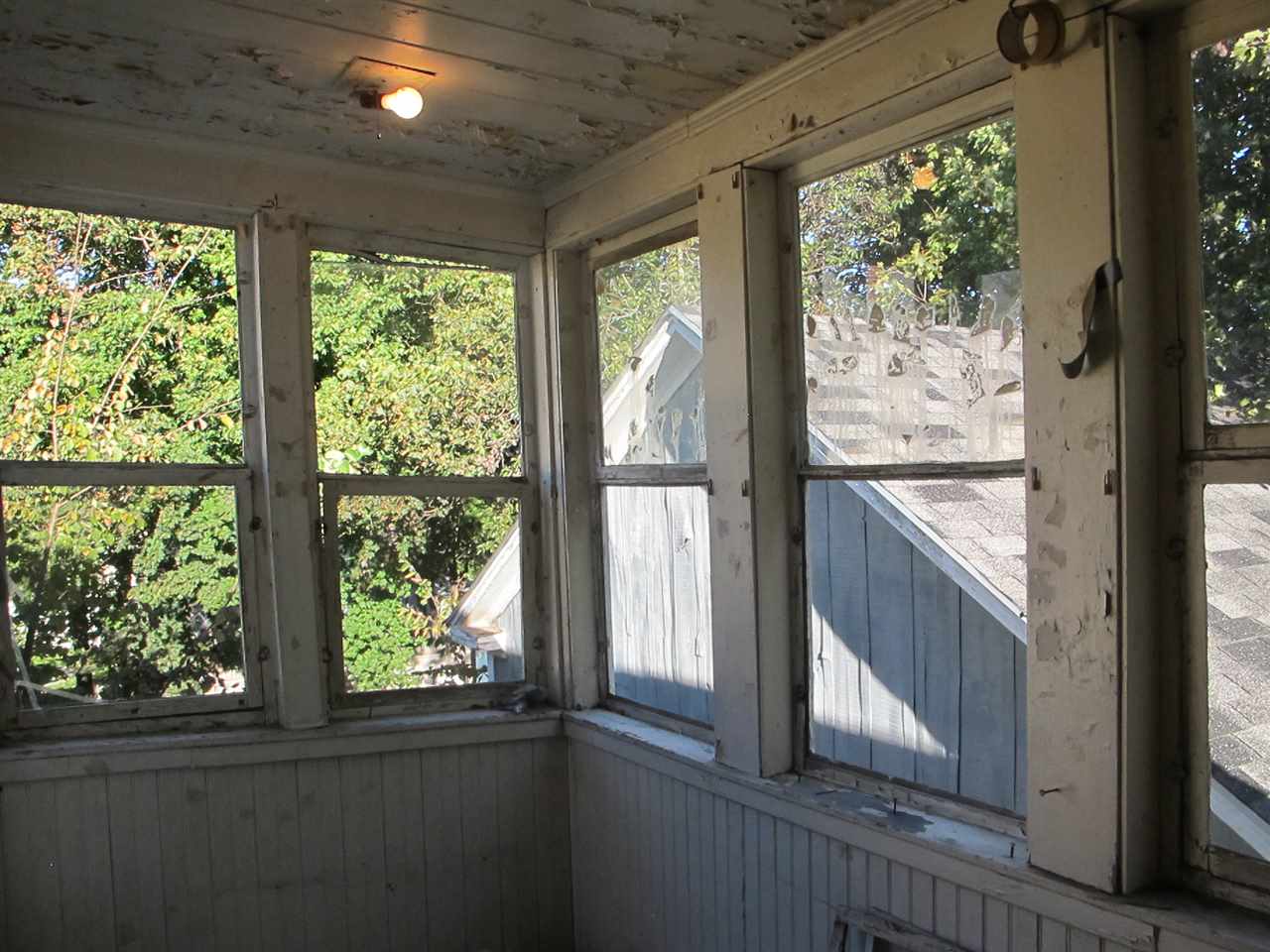 22 Chestnut Street Rochester, NH 03867 - Photo 17 of 25