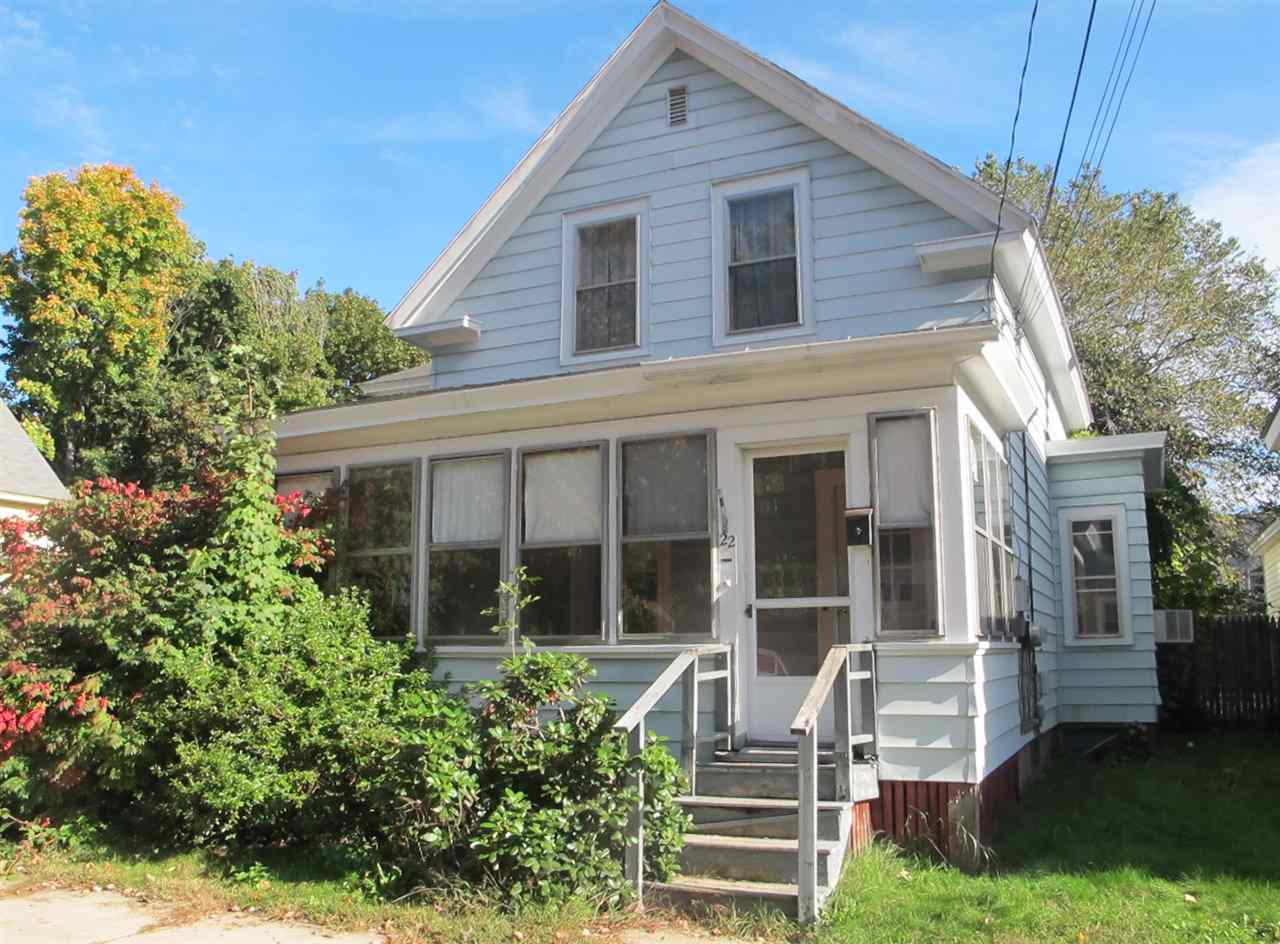 22 Chestnut Street Rochester, NH 03867 - Photo 3 of 25