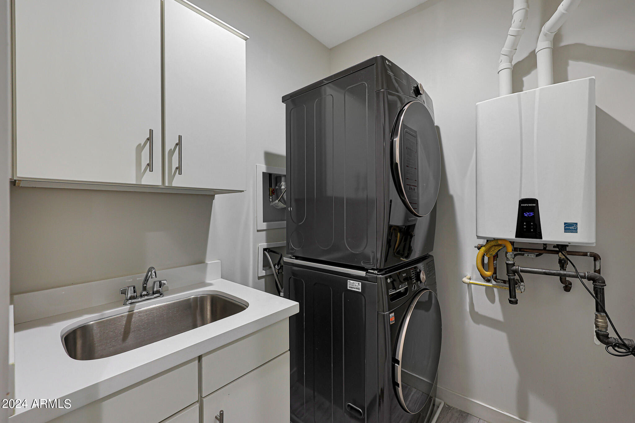 325 East Coronado Road, Unit 3 Phoenix, AZ 85004 - Photo 23 of 31 B (28)