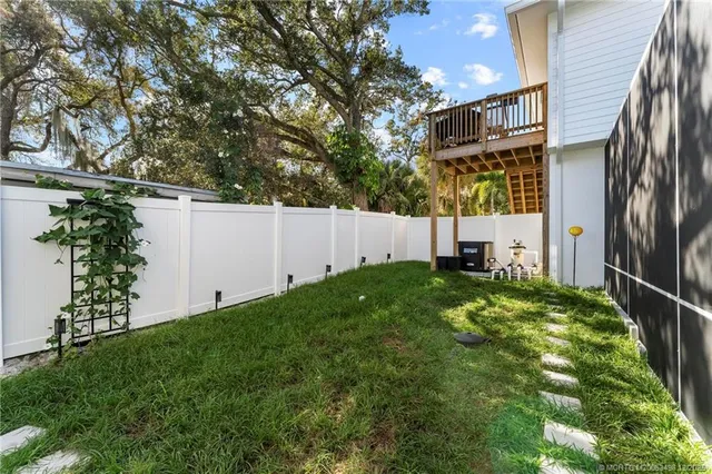$1,865,000 | 516 Southwest Camden Avenue, Stuart, FL 34994