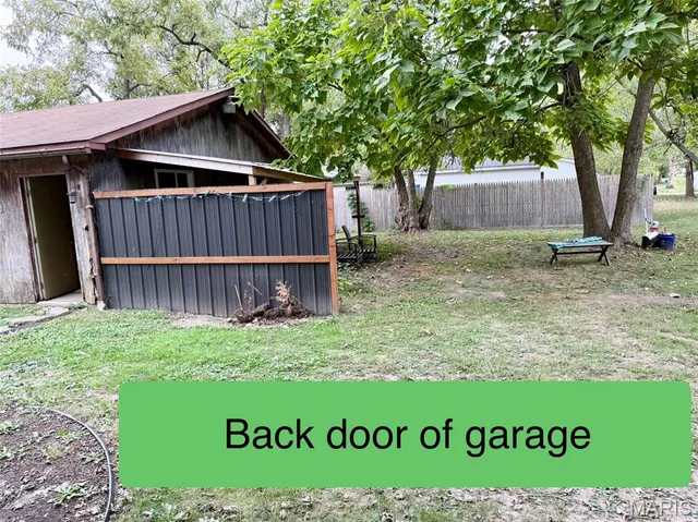 $29,900 | 206 West Illinois Street, Sorento, IL 62086