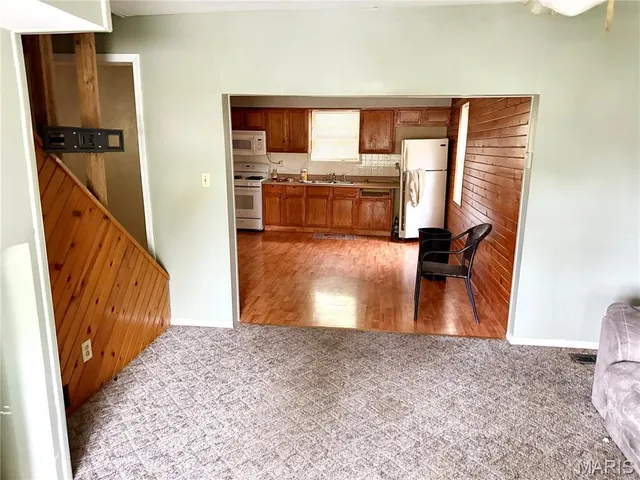 $29,900 | 206 West Illinois Street, Sorento, IL 62086