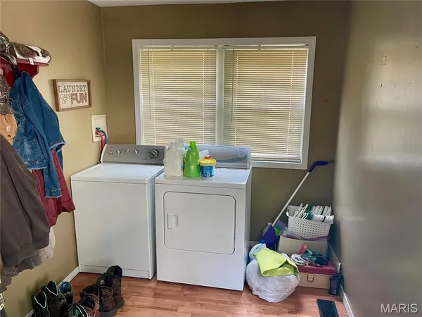 $31,975 | 206 West Illinois Street, Sorento, IL 62086