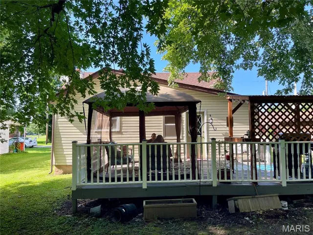 $29,900 | 206 West Illinois Street, Sorento, IL 62086