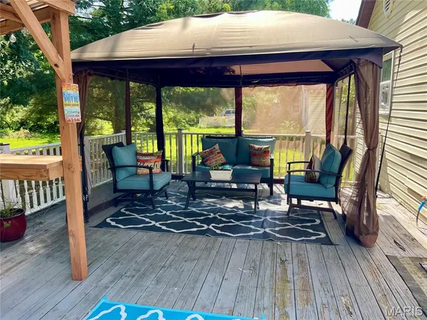 $31,975 | 206 West Illinois Street, Sorento, IL 62086