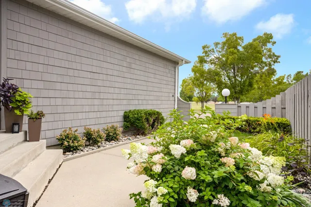 $549,000 | 1341 East Rose Creek Parkway South, Unit 8, Fargo, ND 58104