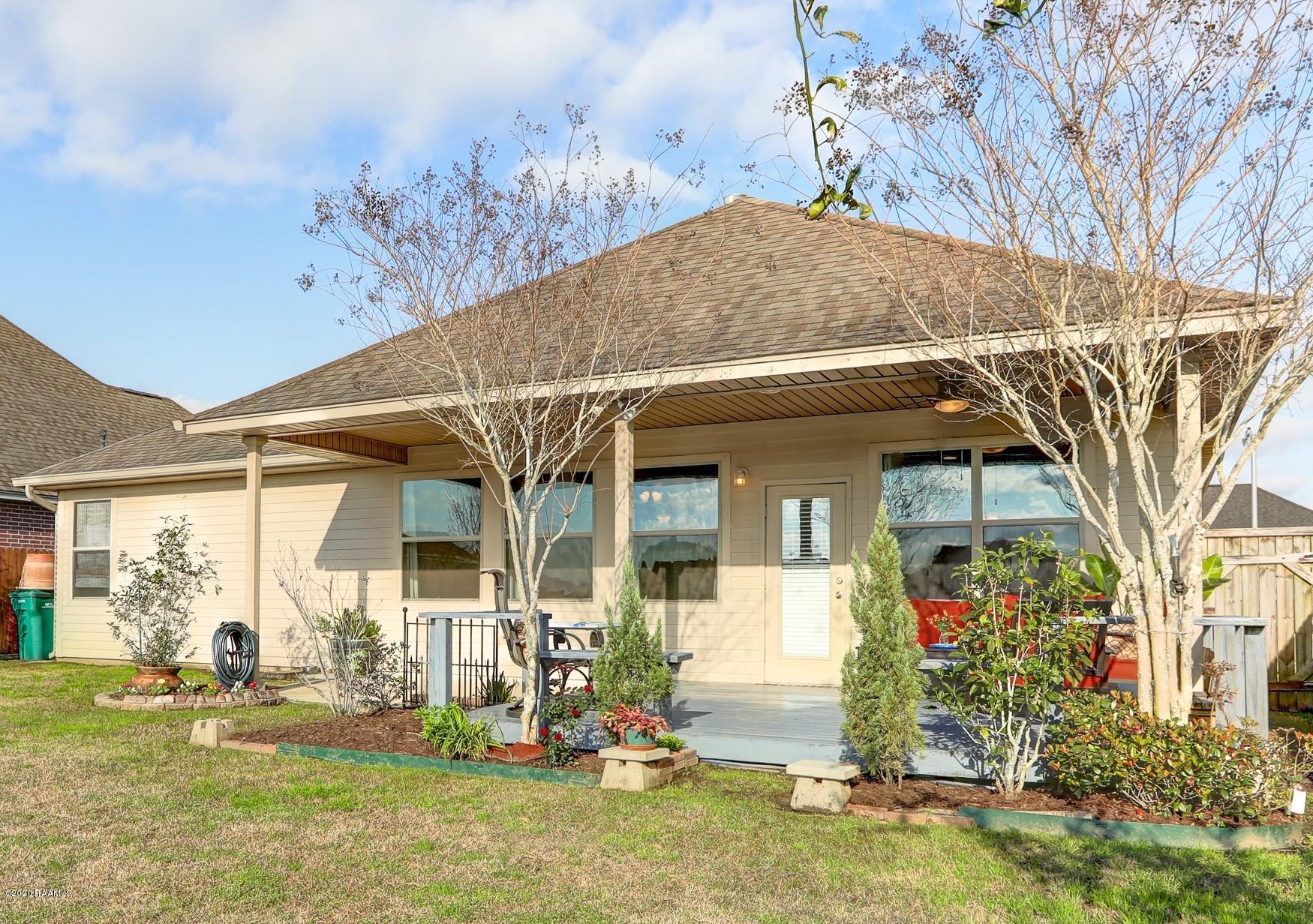116 Still Waters Road Broussard, LA 70518 - Photo 39 of 47 Gallery Image 39