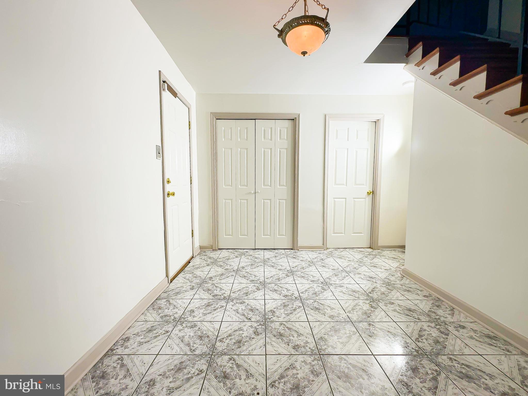 10003 Mike Road Fort Washington, MD 20744 - Photo 4 of 32