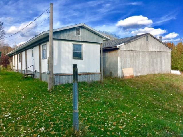 8345 East Loop Road Hesperia, MI 49421 - Photo 4 of 23 11