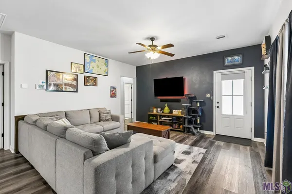 $235,000 | 3024 Red Hat Road, Brusly, LA 70719