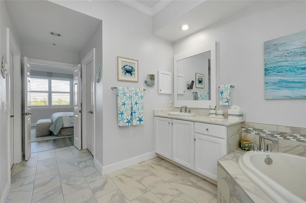 10501 Amberjack Way, Unit 301 Englewood, FL 34224 - Photo 27 of 76