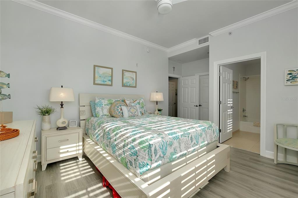 10501 Amberjack Way, Unit 301 Englewood, FL 34224 - Photo 30 of 76