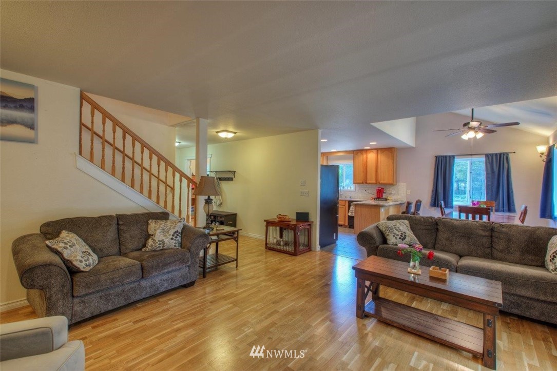 4588 Julian Road Southwest Port Orchard, WA 98367 - Photo 12 of 34 Gallery Image 12