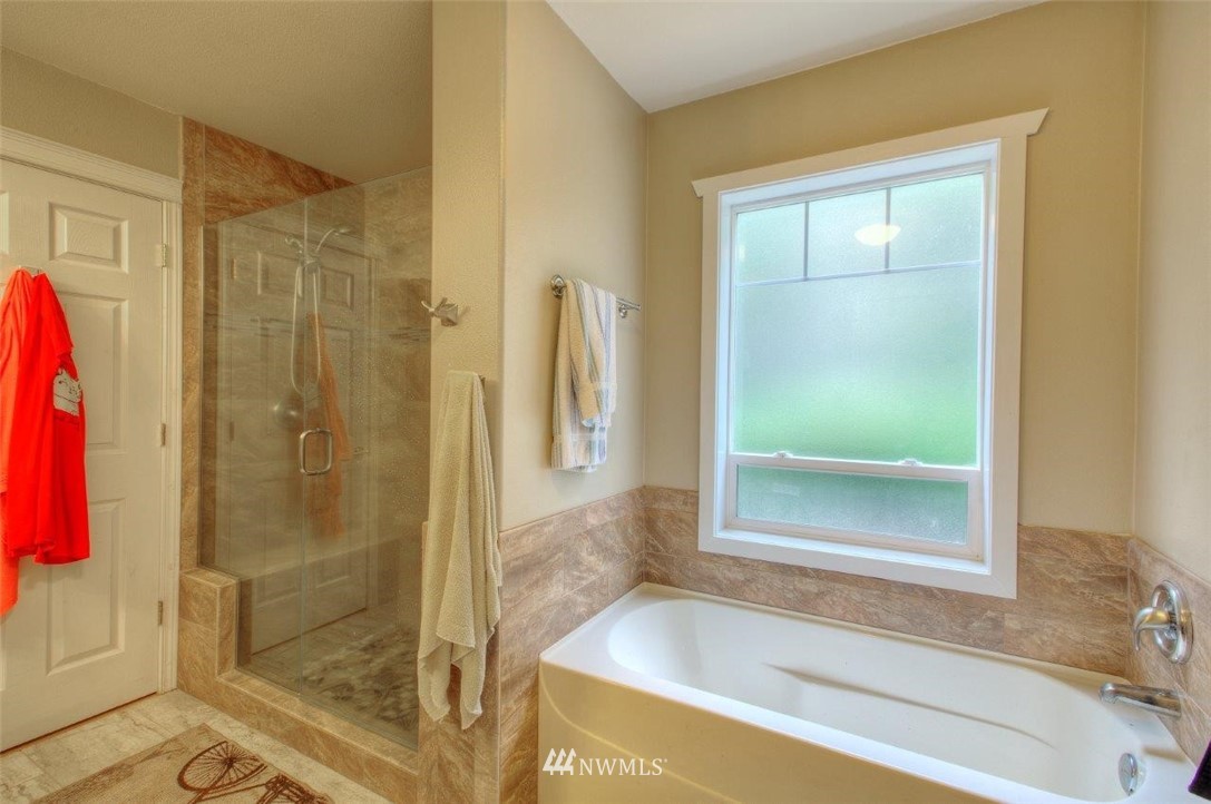 4588 Julian Road Southwest Port Orchard, WA 98367 - Photo 15 of 34 Gallery Image 15