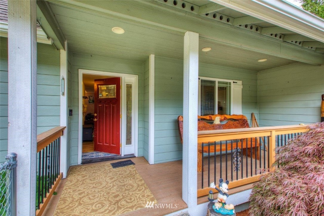 4588 Julian Road Southwest Port Orchard, WA 98367 - Photo 3 of 34 Gallery Image 3
