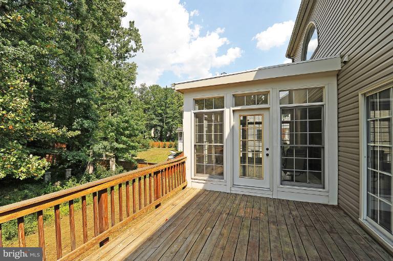 6734 Hamilton Road Lorton, VA 22079 - Photo 20 of 24 Deck #2