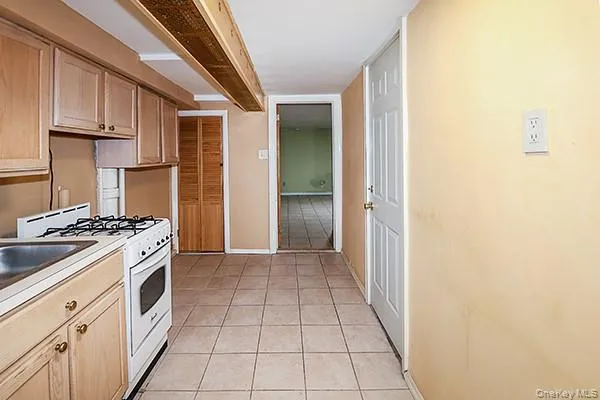 $935,000 | 63-64 78th Street | Middle Village