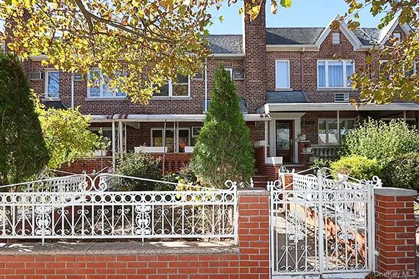 $935,000 | 63-64 78th Street | Middle Village