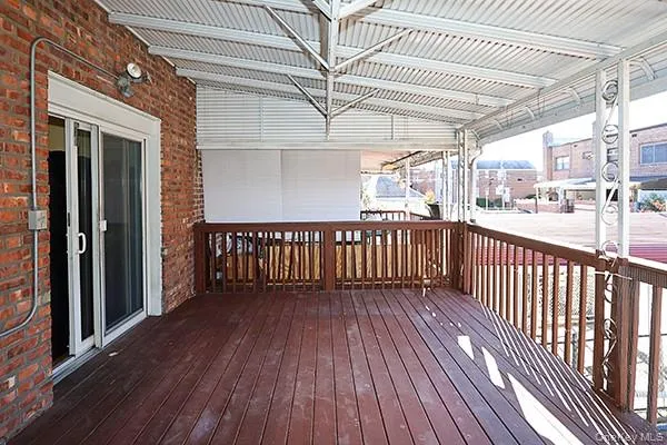 $935,000 | 63-64 78th Street | Middle Village