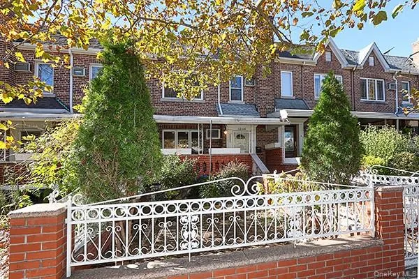 $935,000 | 63-64 78th Street | Middle Village