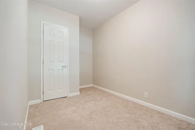 $325,000 | 7562 West Spirit Lake Road, Unit 11, Spirit Lake, ID 83869