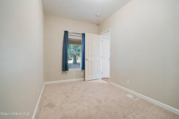 $325,000 | 7562 West Spirit Lake Road, Unit 11, Spirit Lake, ID 83869